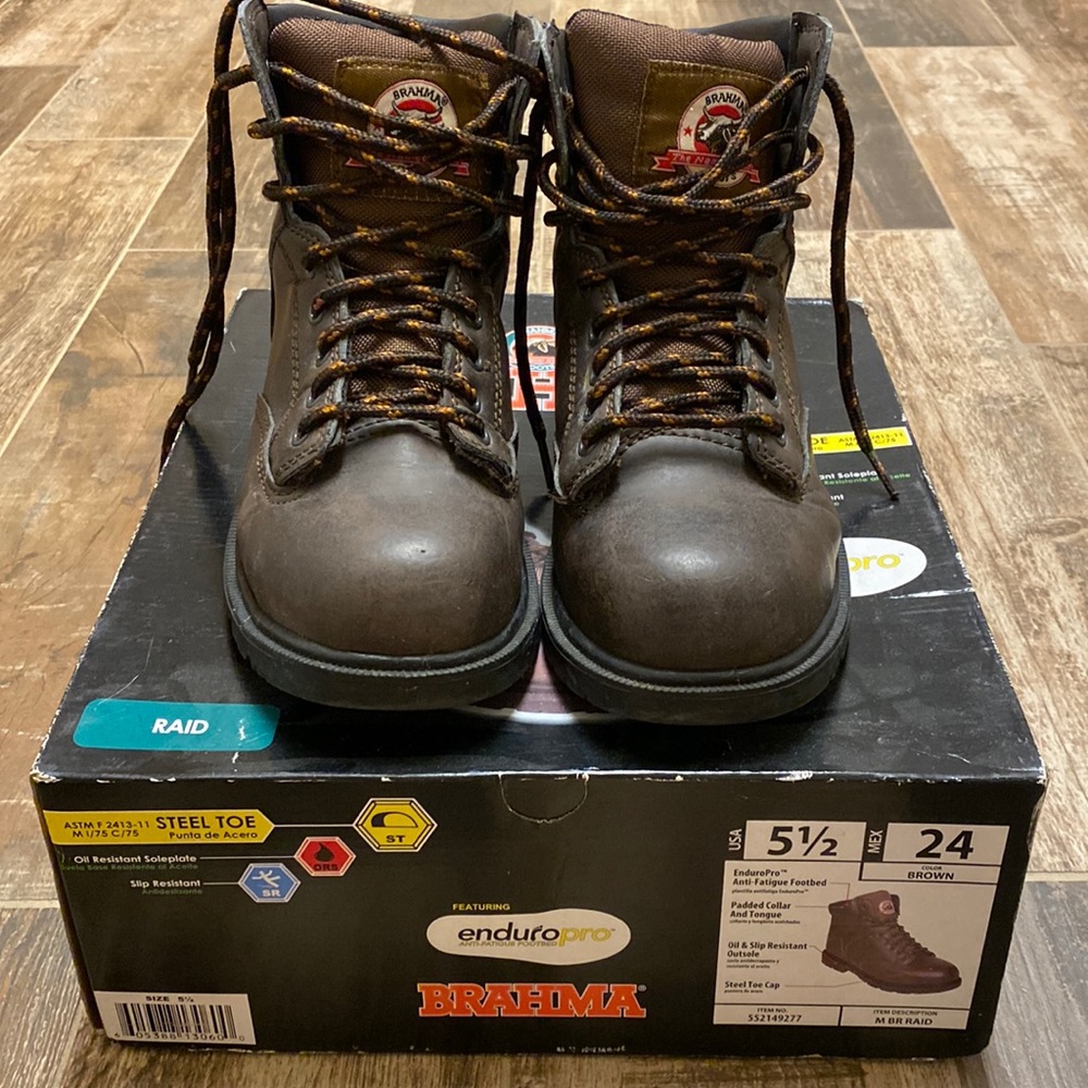 Men's boots (BRAHMA brand) with steel toe cap, brown color, size 5 1/2.